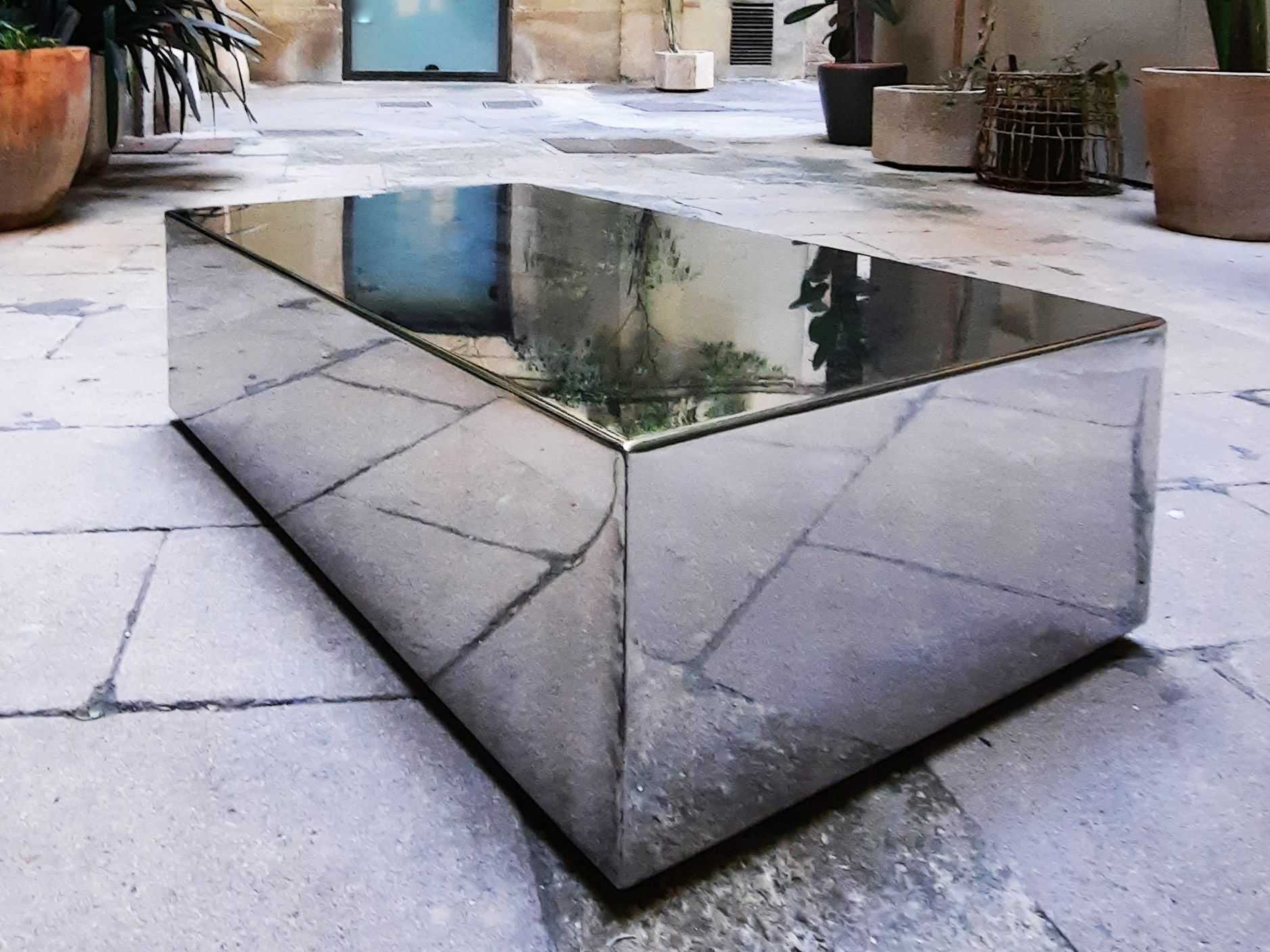 Прямоугольный журнальный столик из нержавеющей стали ICI ET LÀ Metal furniture ARCH-00081461 - Вид №1