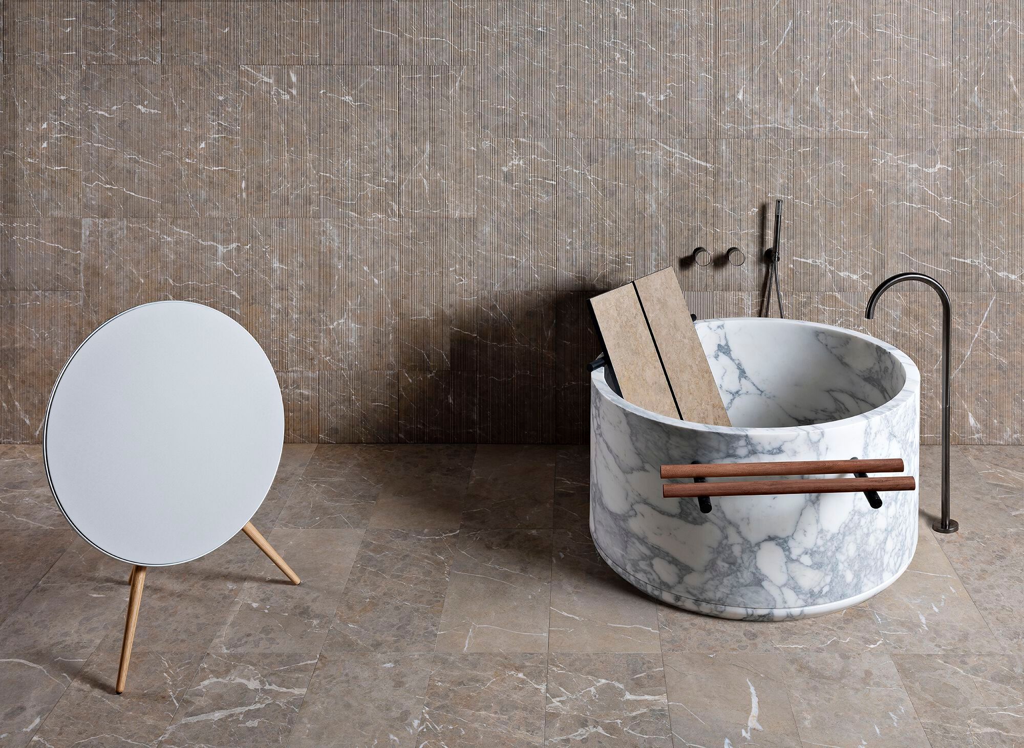 Мраморная круглая ванна для ванной комнаты LUCE DI CARRARA Tube ARCH-00025918 - Вид №1