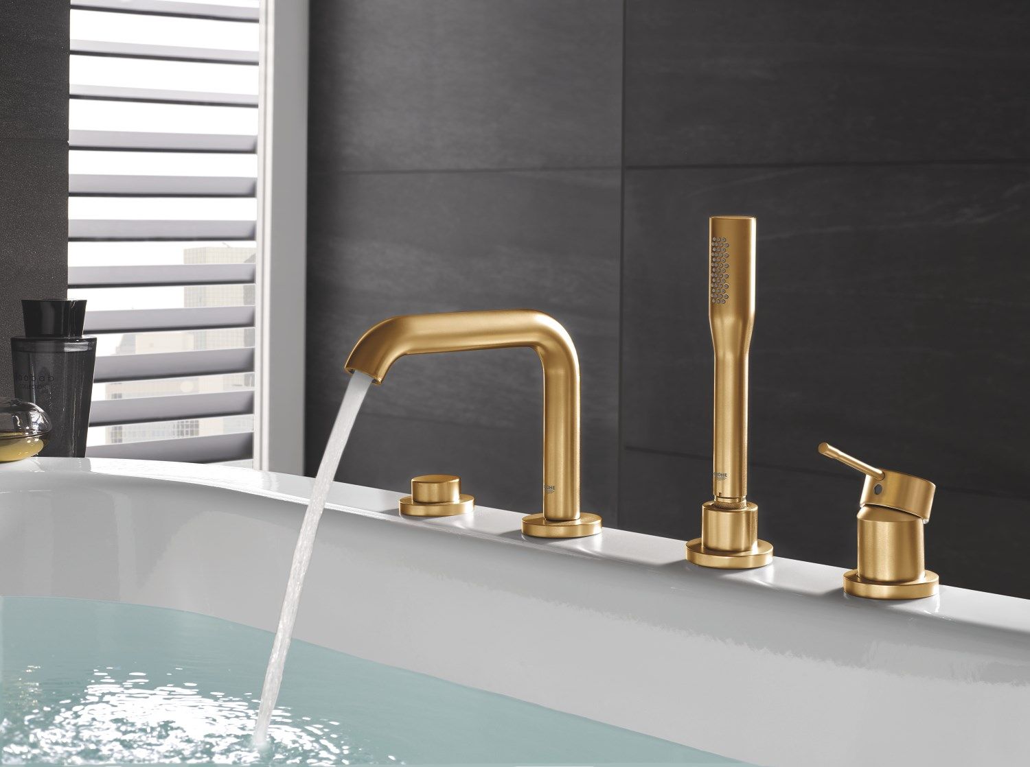 Набор для ванны с 4 отверстиями и ручным душем Grohe Essence New ARCH-00141512 - Вид №11