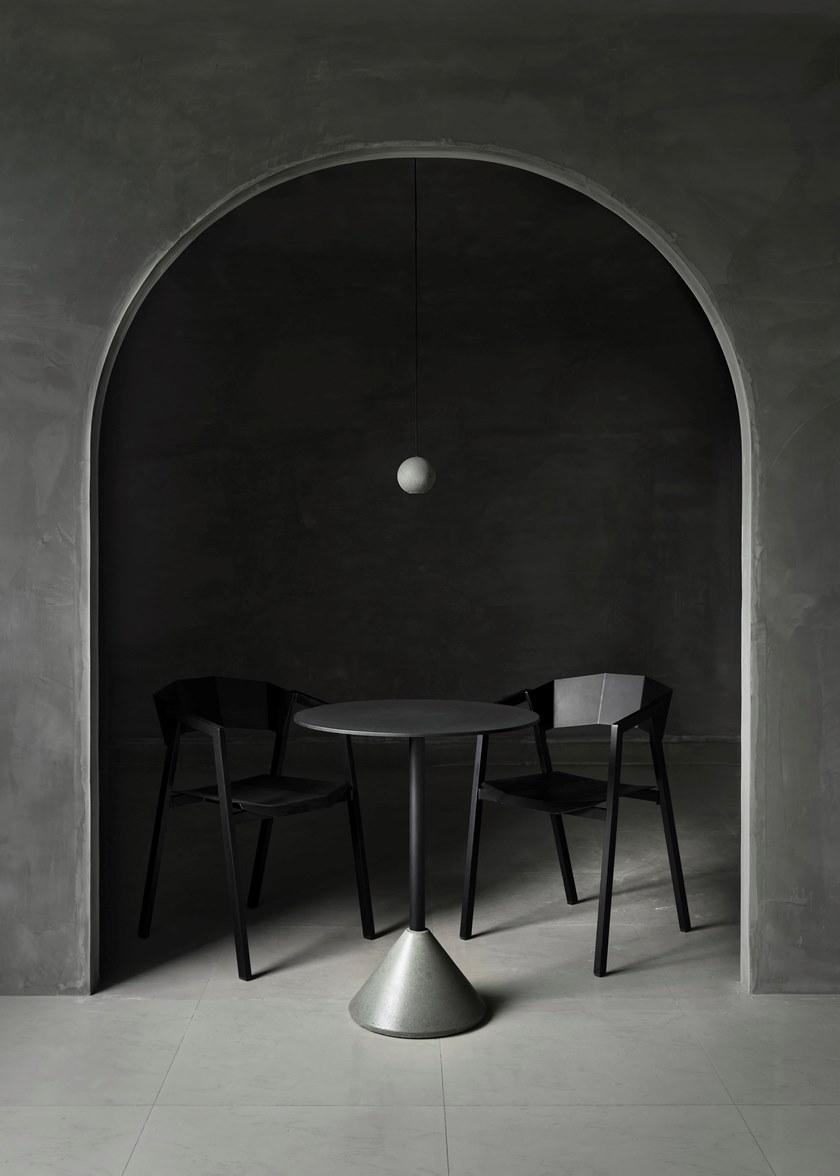 Bentu Design Круглый бетонный стол с алюминиевой столешницей Ding C239054-c239044  - Вид №1