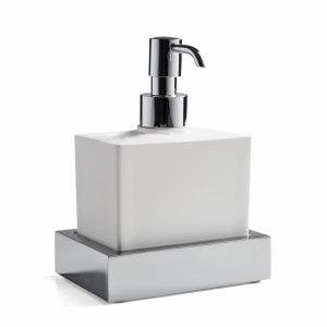 SK01D 3SC Настенный диспенсер Moderno