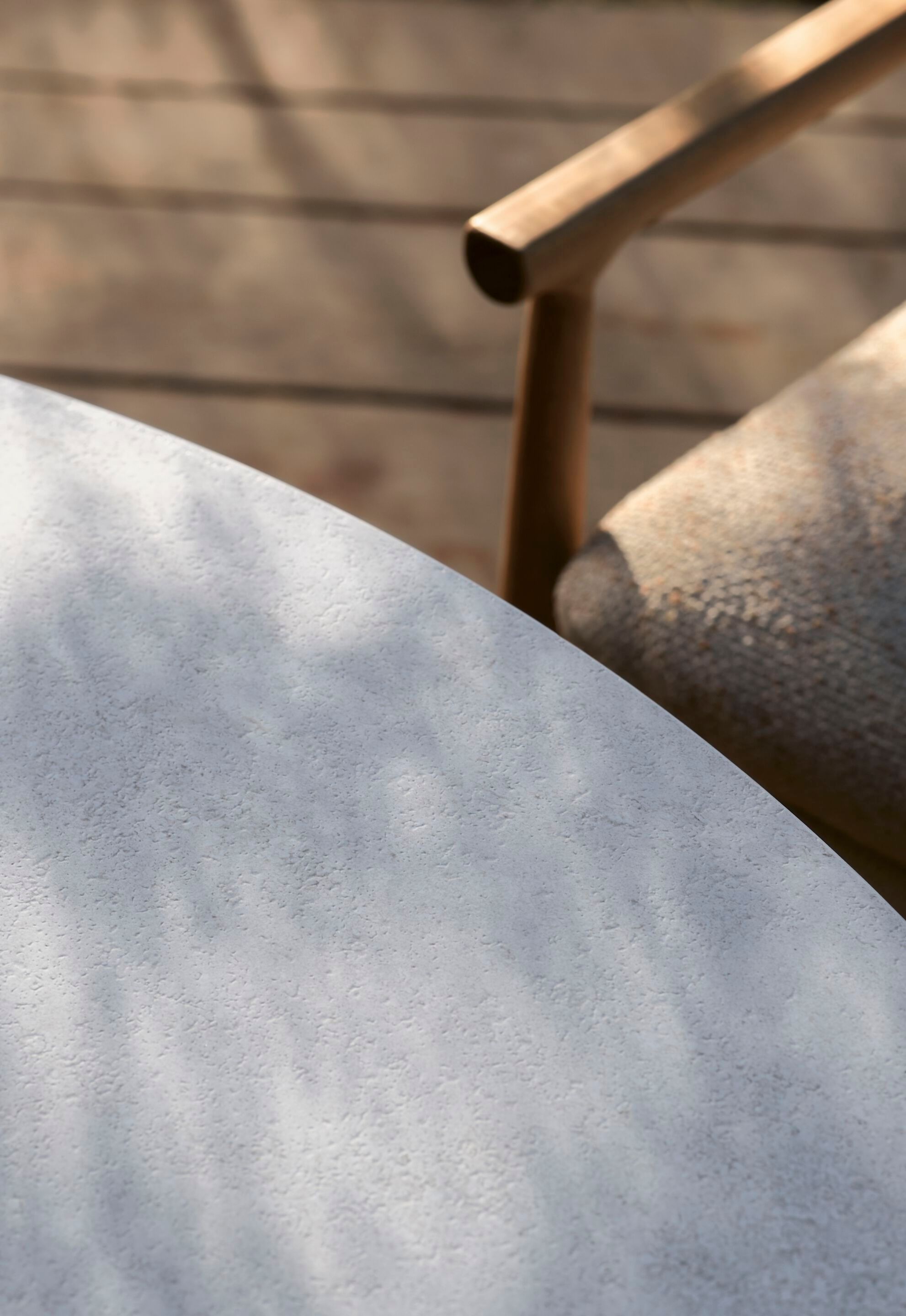 Круглый обеденный стол из тикового дерева MANUTTI Ogado ARCH-00020903 - Вид №6