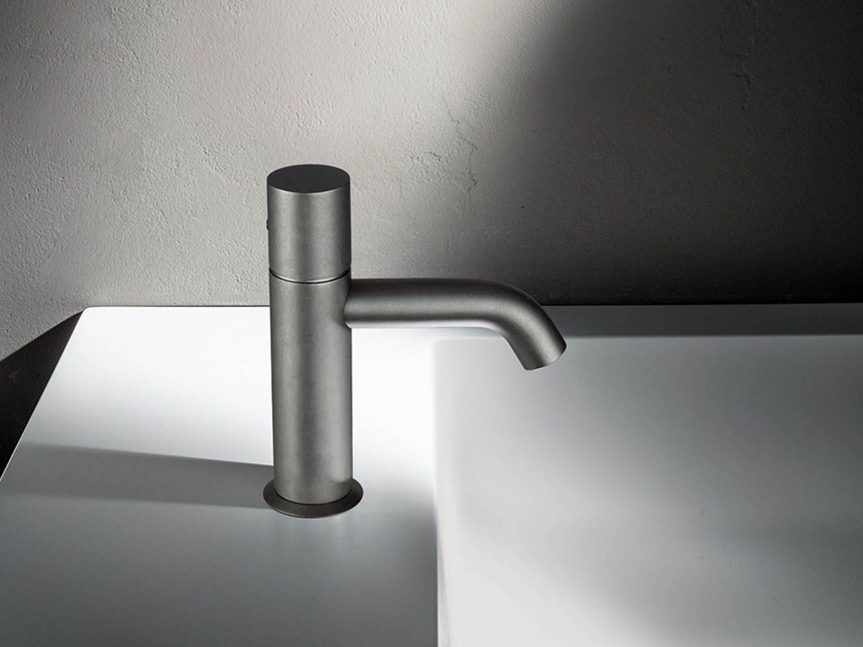 Однорычажный смеситель для раковины Fantini Rubinetti NOSTROMO ARCH-00083268 - Вид №1