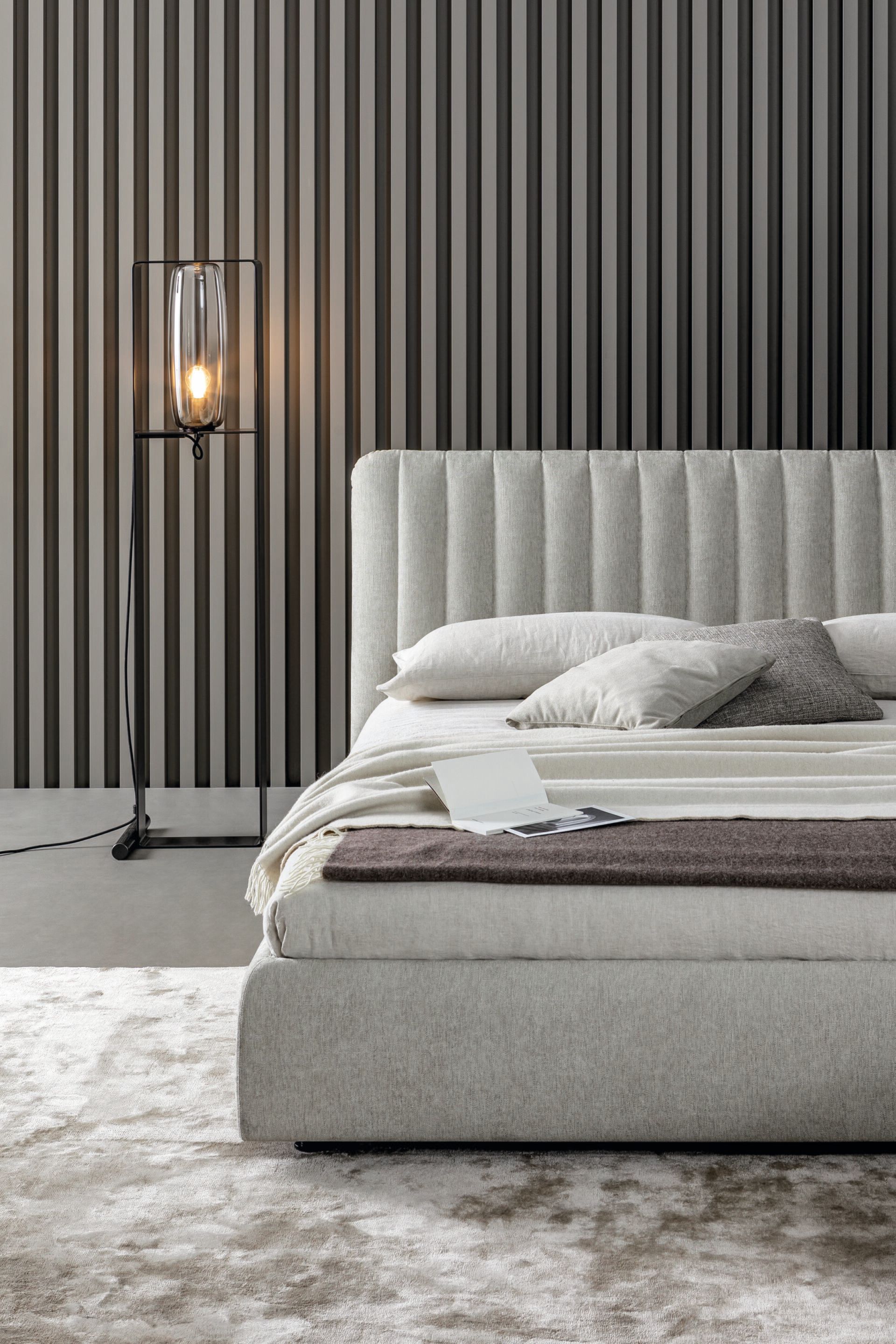 Двуспальная кровать из ткани с мягким изголовьем BONALDO TONIGHT ARCH-00050730 - Вид №9