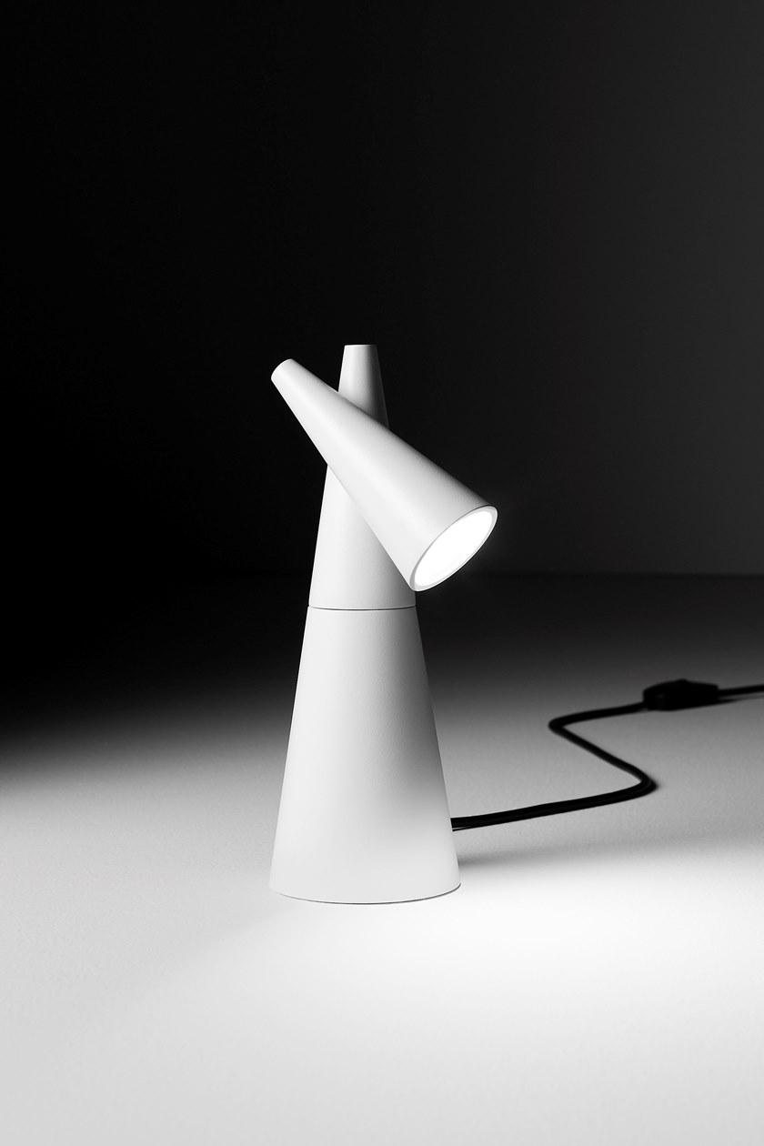 Estiluz Регулируемая светодиодная настольная лампа из алюминия Cornet M-3335 - Вид №6