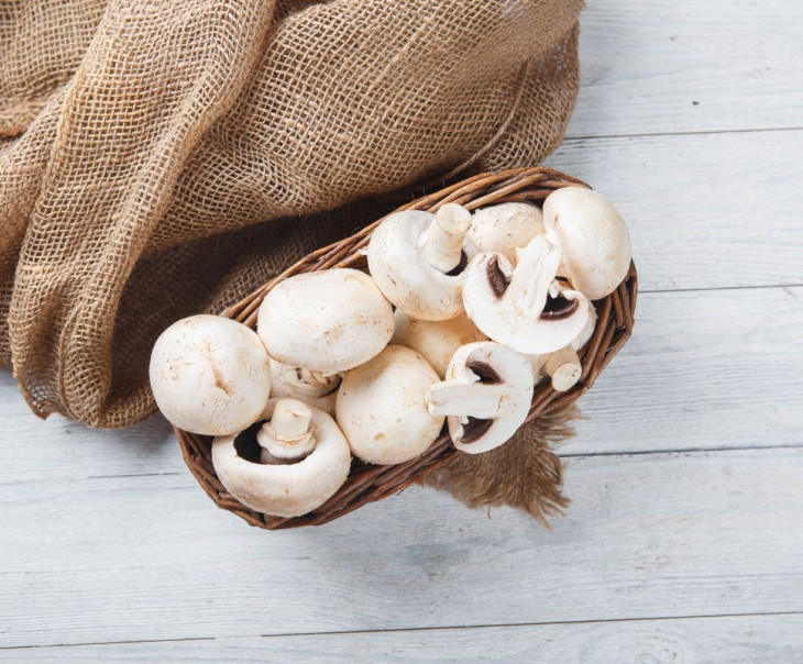 2813 Грибы шампиньоны Вкусляндия 