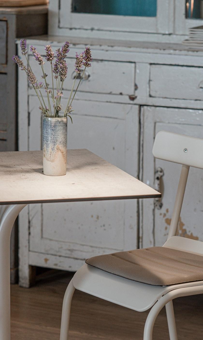 emu Штабелируемый садовый стул из стали Miky 637 - Вид №15