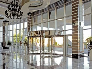 GEZE Автоматическая вращающаяся входная дверь