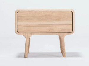 Прямоугольная тумбочка из дуба с ящиками