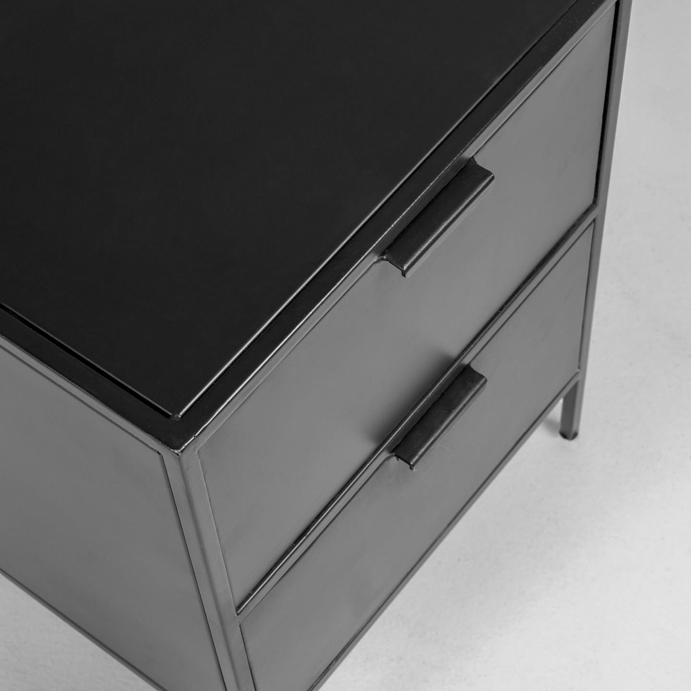 085111 Прикроватная тумбочка 40 x 50 cm La Forma Shantay 