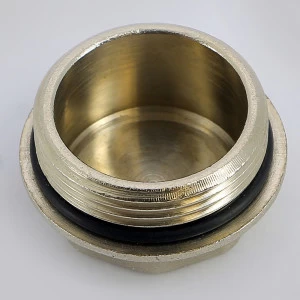 Заглушка с наружной резьбой EMMETI 1"1/4