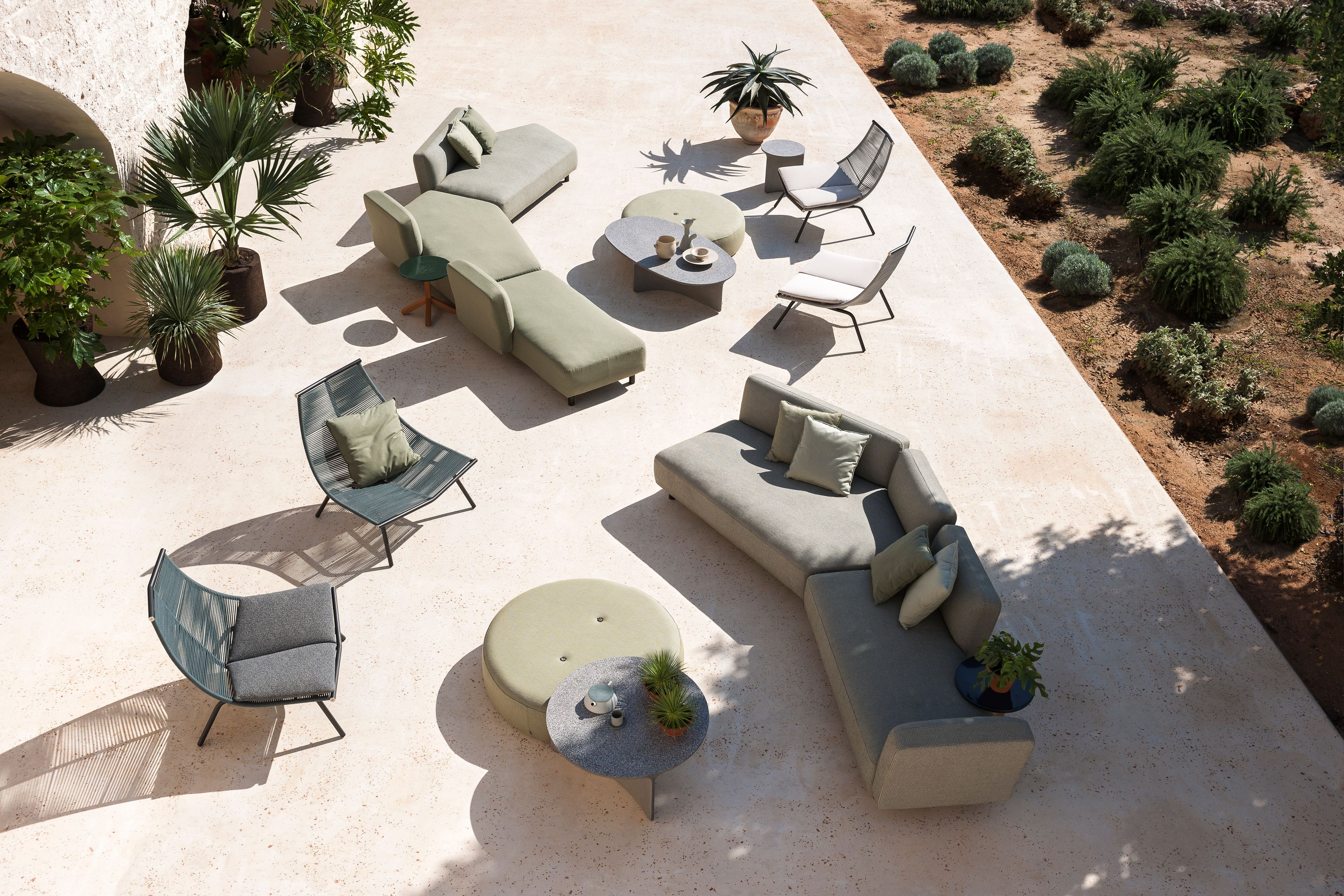 Ткань сад диван RODA Mamba ARCH-00129059 - Вид №1