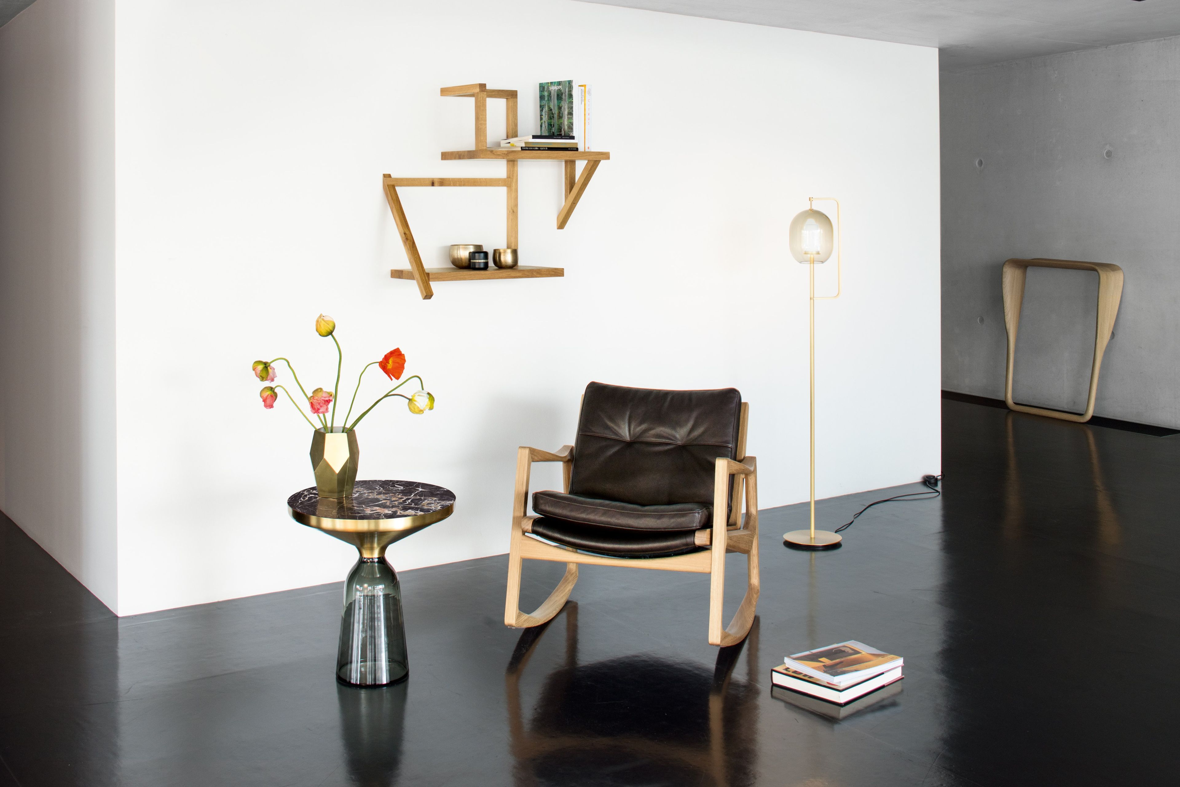 Круглый журнальный столик из латуни и стекла Classicon Белл ARCH-00039502 - Вид №15