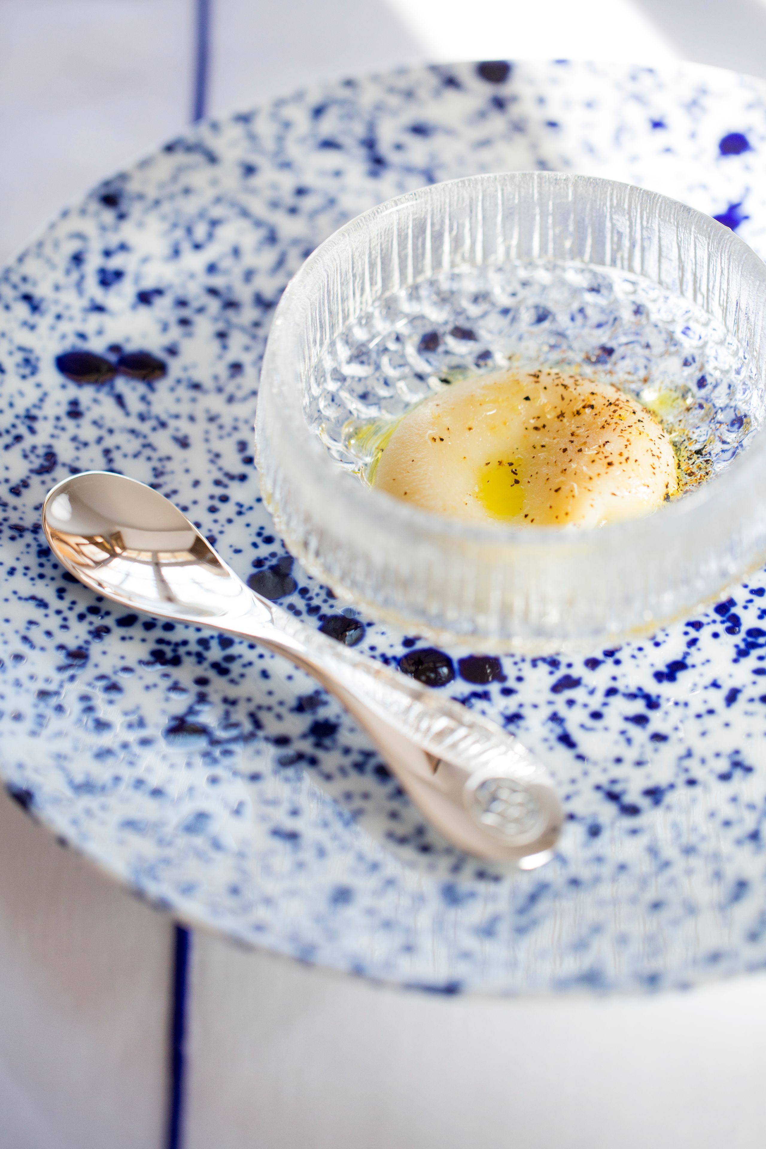 Фарфоровая сервировочная тарелка Non Sans Raison Magma Cobalt ARCH-00009744 - Вид №1