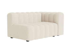 Тканевое кресло с подлокотниками