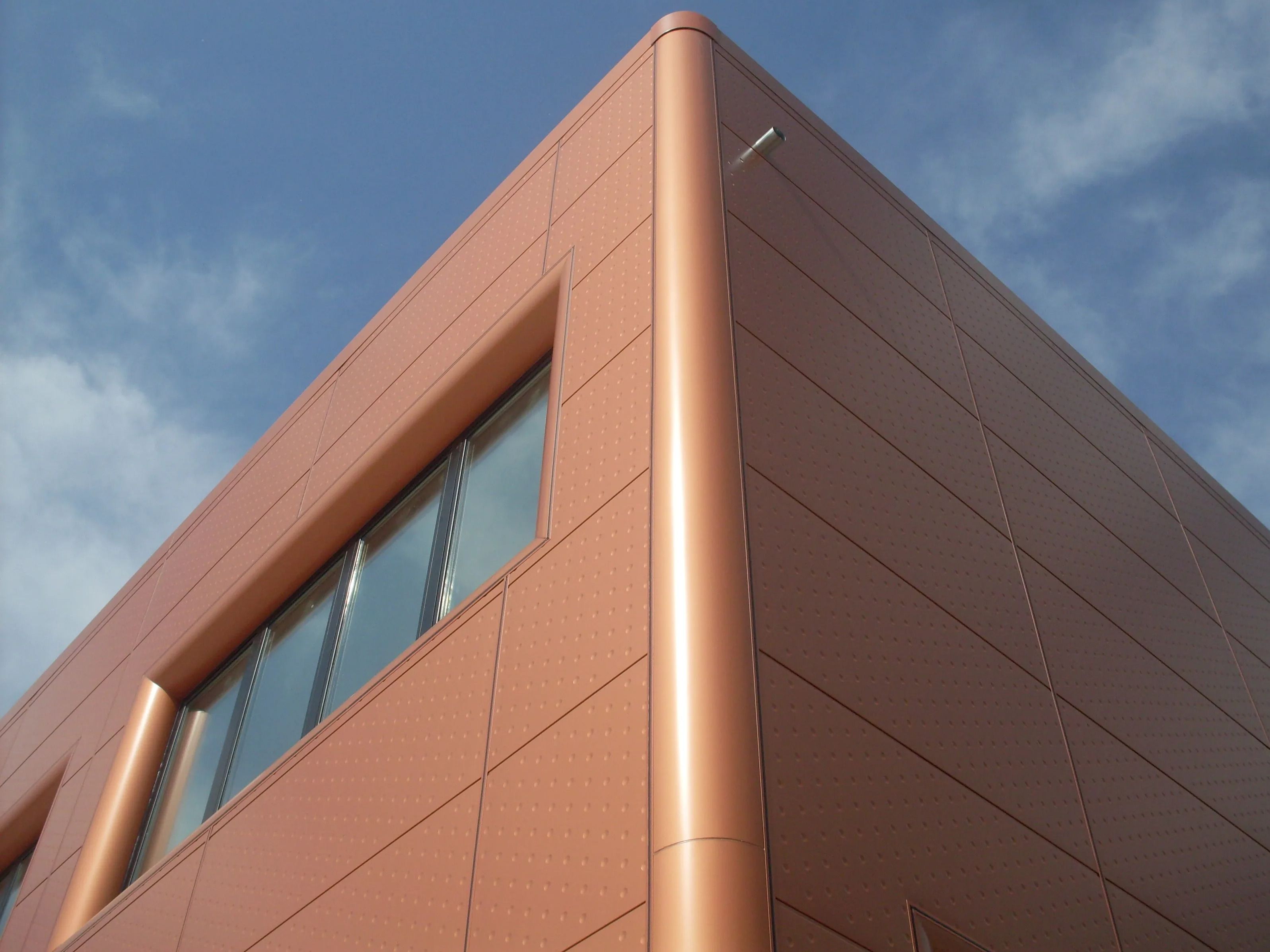 Изолированная металлическая панель для фасада ELCOM SYSTEM ТЕРМОПАРЕТЫ® ARCH-00063678 - Вид №1