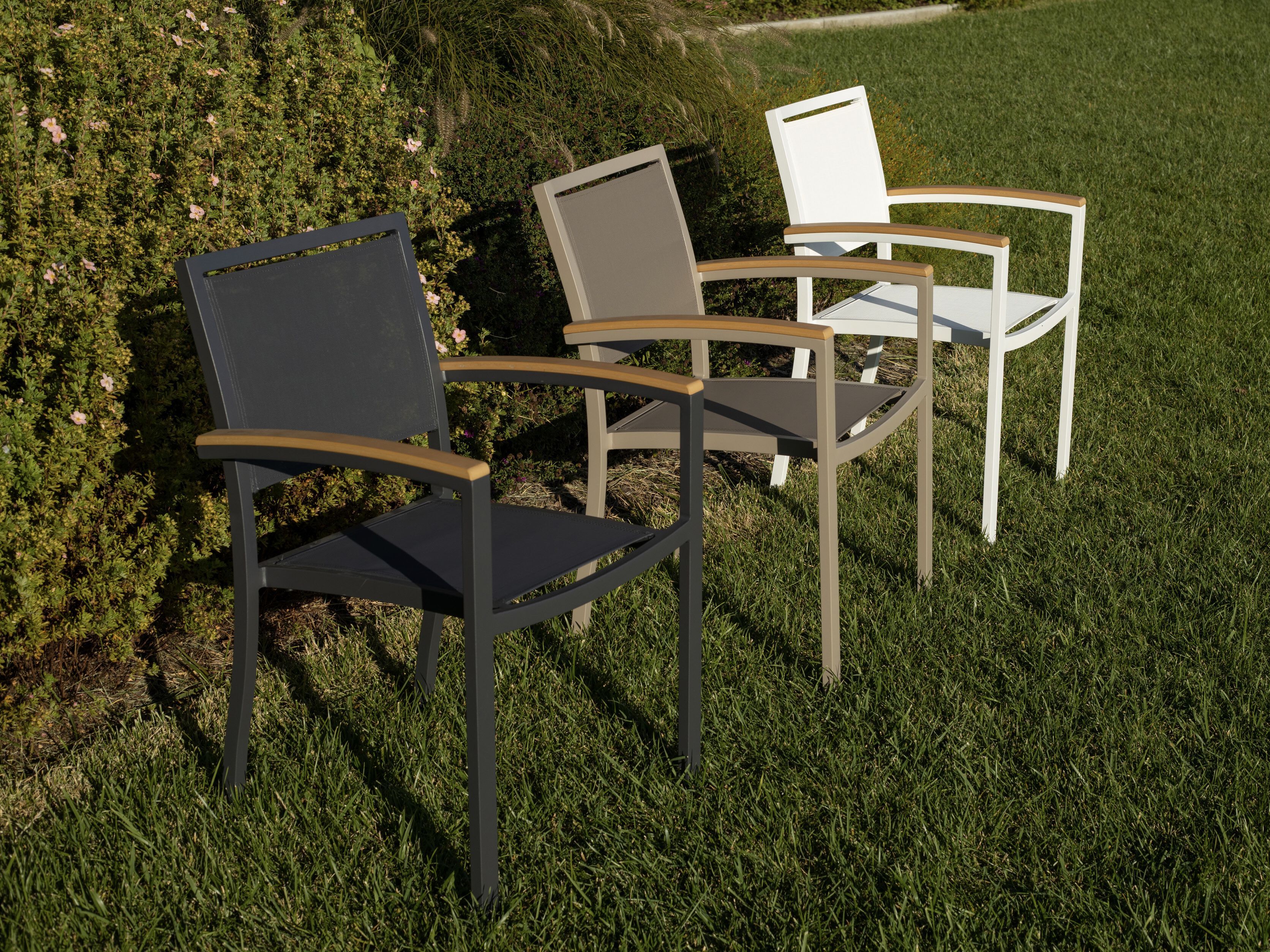 Алюминиевый штабелируемый садовый стул с подлокотниками DRIGANI CLUB ARCH-00068309