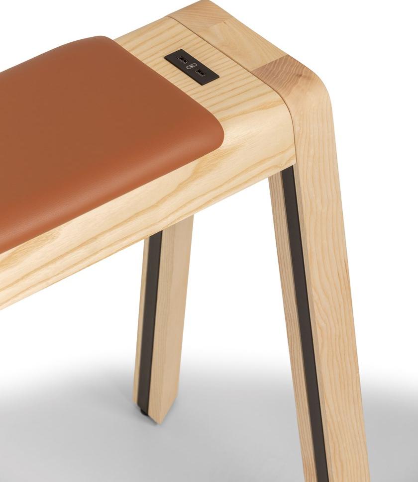 True Design Скамейка из фанеры с разъемом USB E-quo Eq 2000 - Вид №2