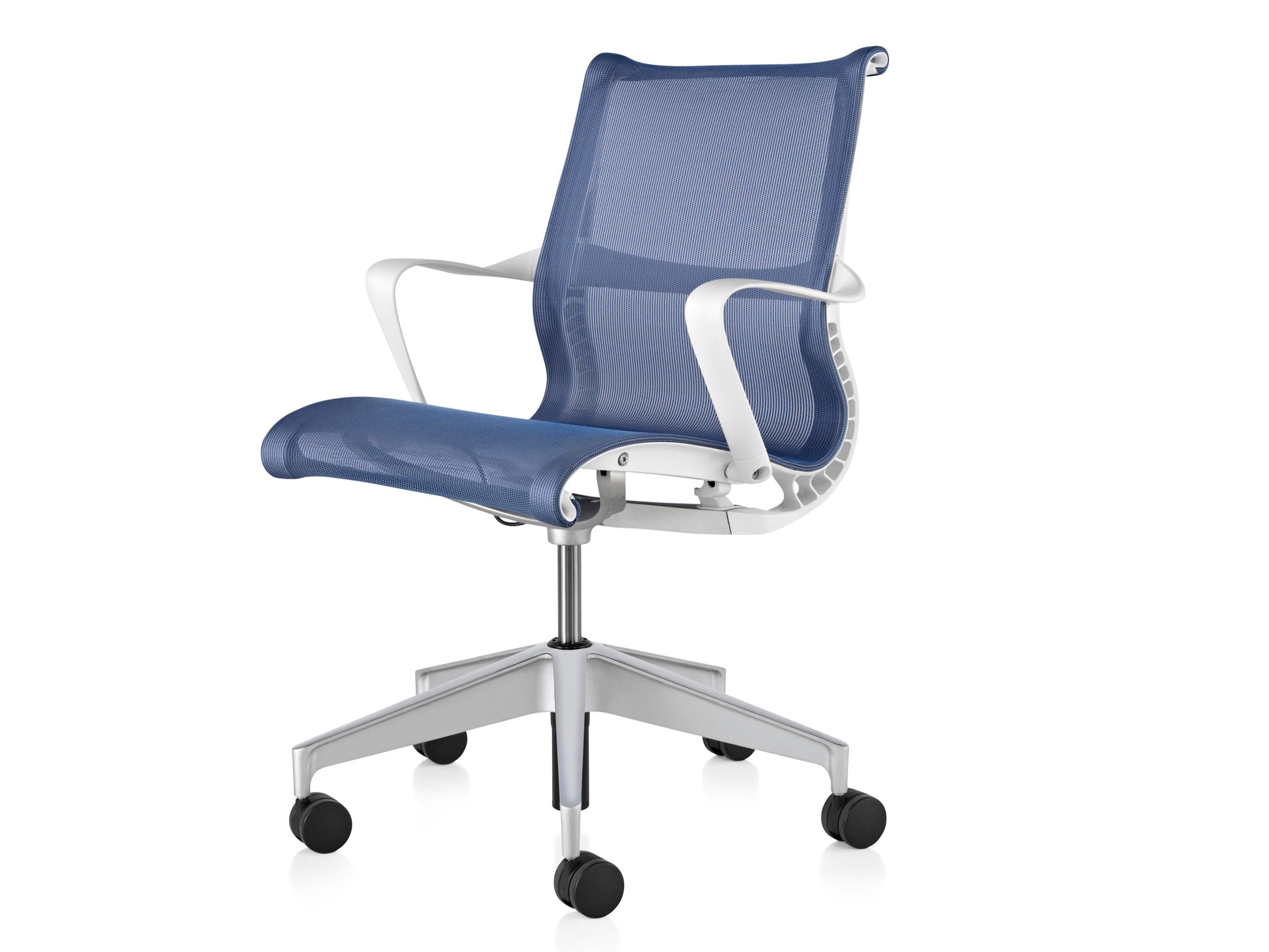 Эргономичный поворотный тканевый офисный стул с подлокотниками Herman Miller Setu ARCH-00086992 - Вид №1