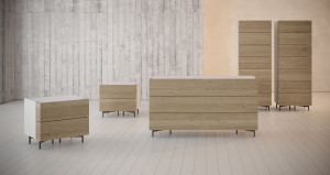 Деревянный комод