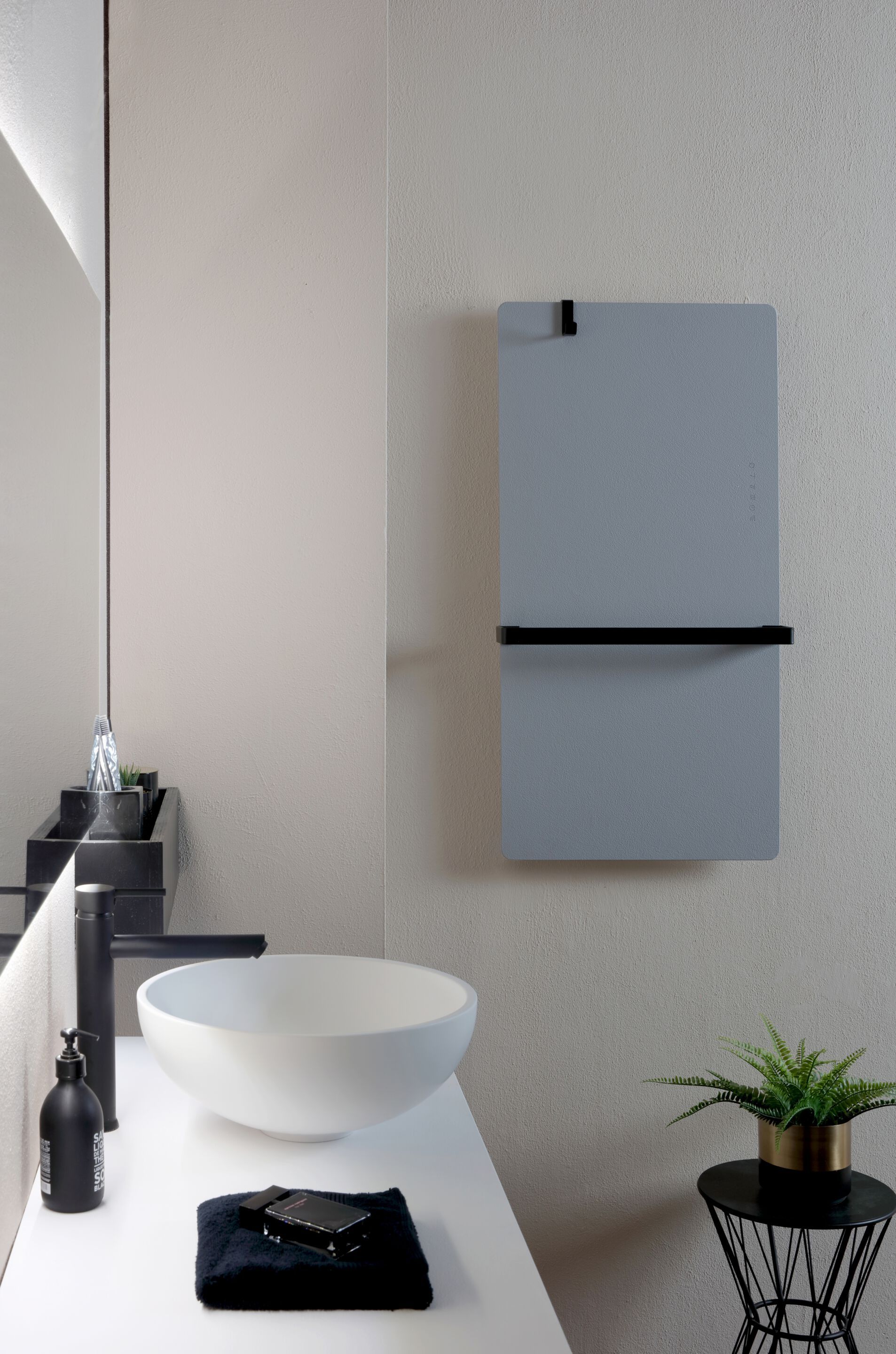 Настенный электрический полотенцесушитель Kinedo KINETHERMO ARCH-00009329 - Вид №1