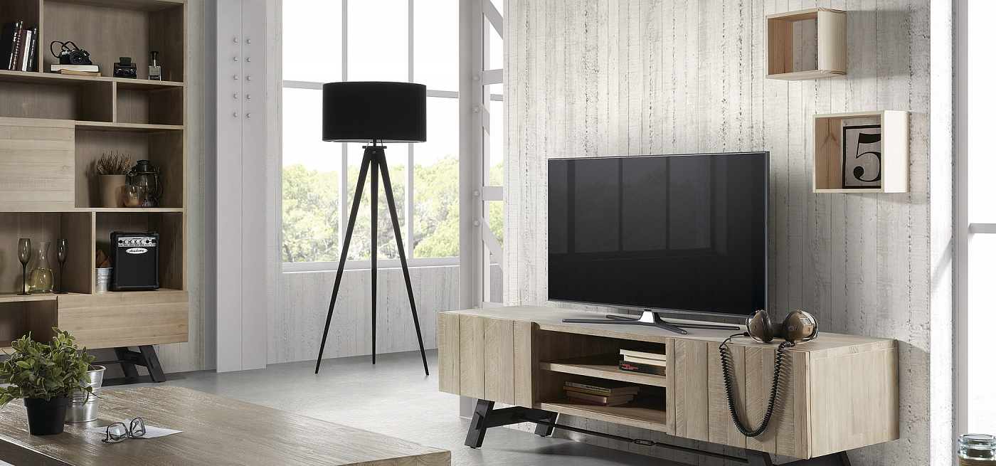 023517 Торшер Uzagi черный La Forma Iguazu 