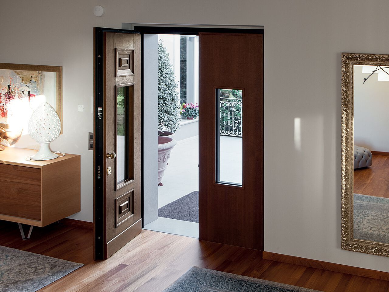 Бронированная входная дверь с открытыми петлями Oikos Evolution ARCH-00099638