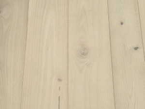 Каштановый матовый паркет