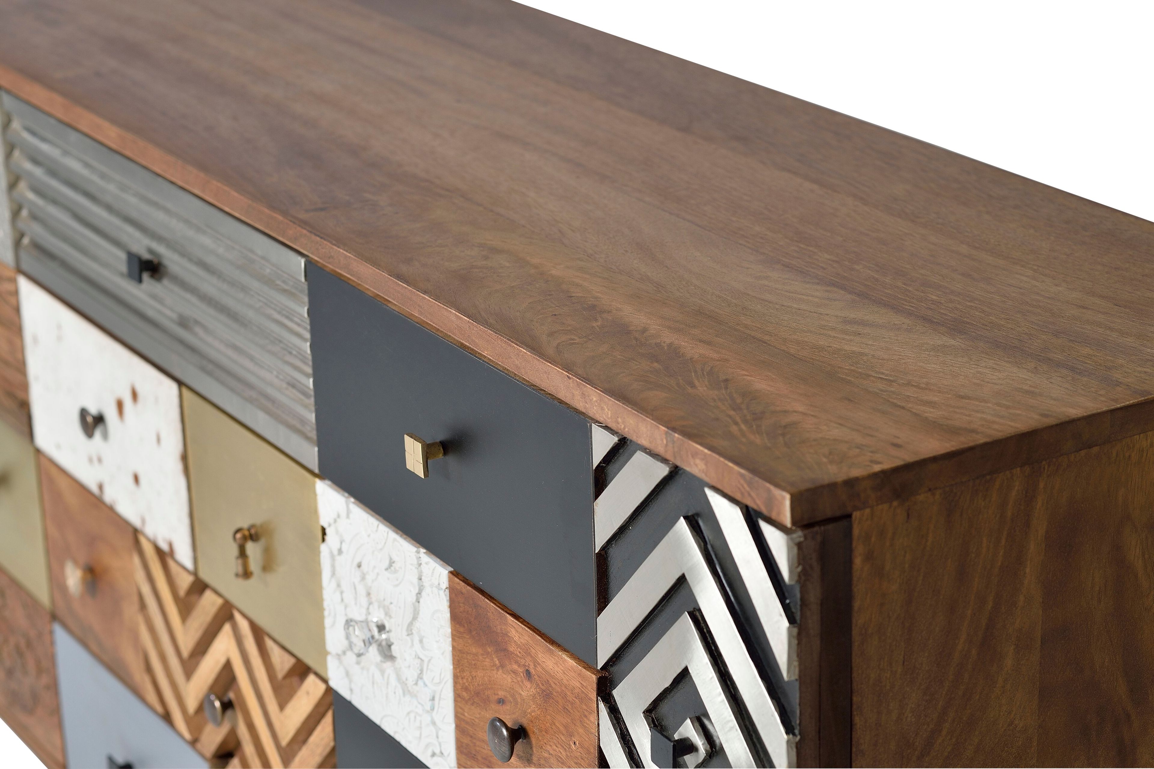 Манго Madia с распашными дверями Giner y Colomer Мумбаи ARCH-00018243 - Вид №4