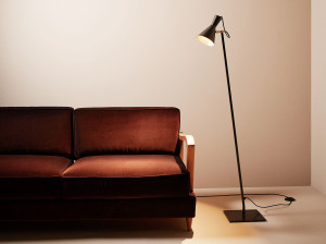 Регулируемый светодиодный торшер