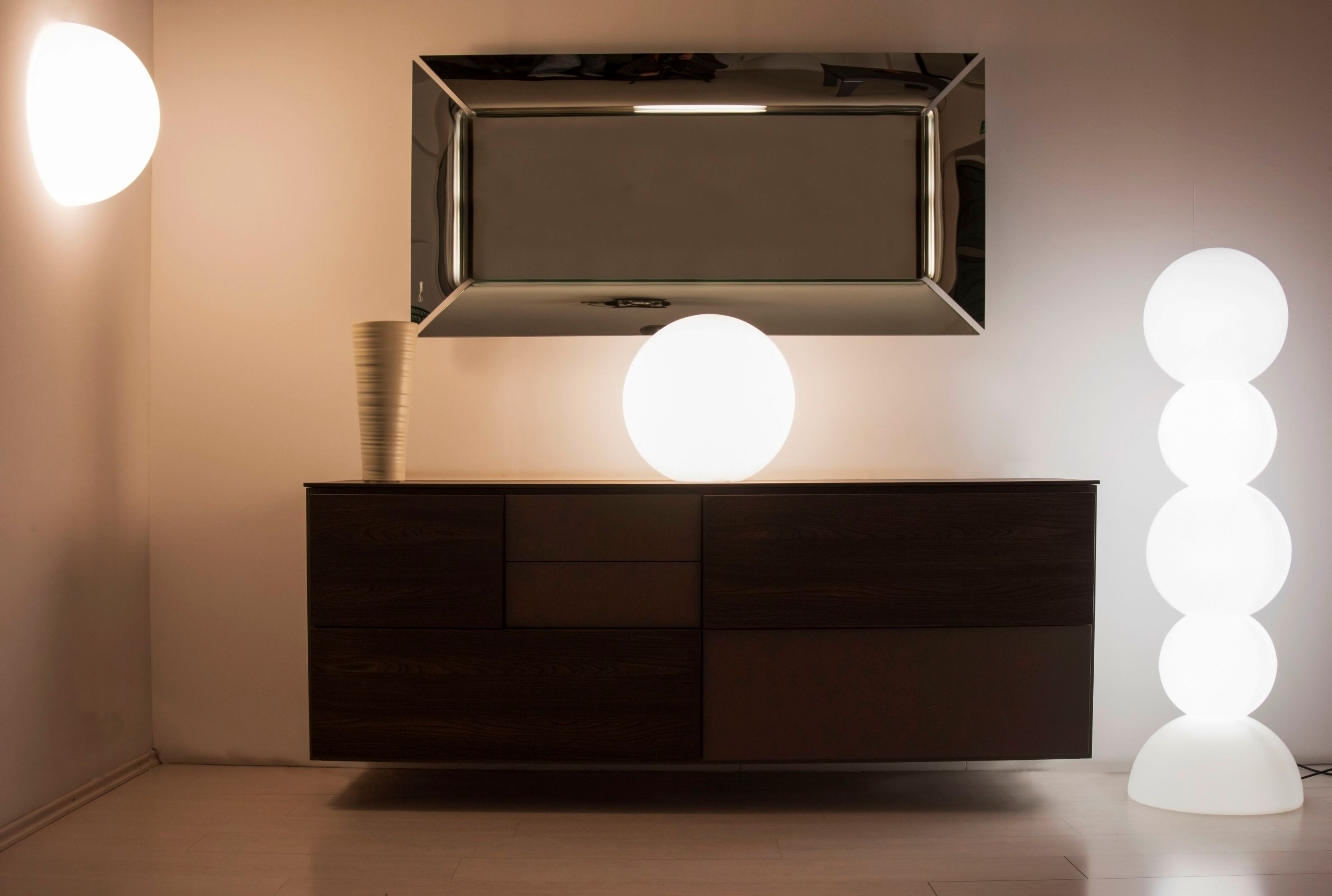 Напольная лампа из полиэтилена Kloris Moon ARCH-00135411 - Вид №3