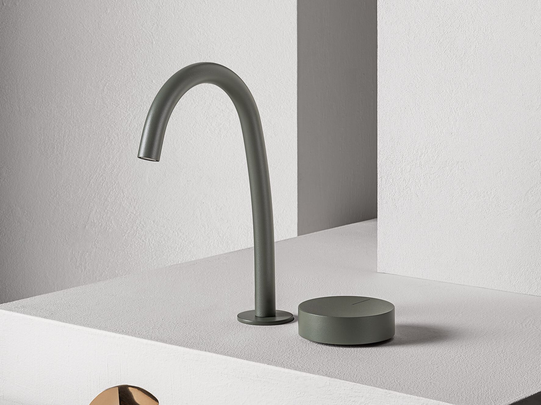 Смеситель для раковины с 2 отверстиями QD Magistro Lab Eternal ARCH-00014133 - Вид №1