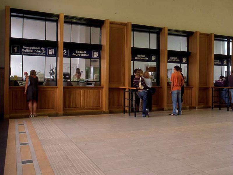 Casalgrande Padana Тактильный пол из керамогранита для внутреннего и наружного применения Granitogres sun-id-1450807 - Вид №3