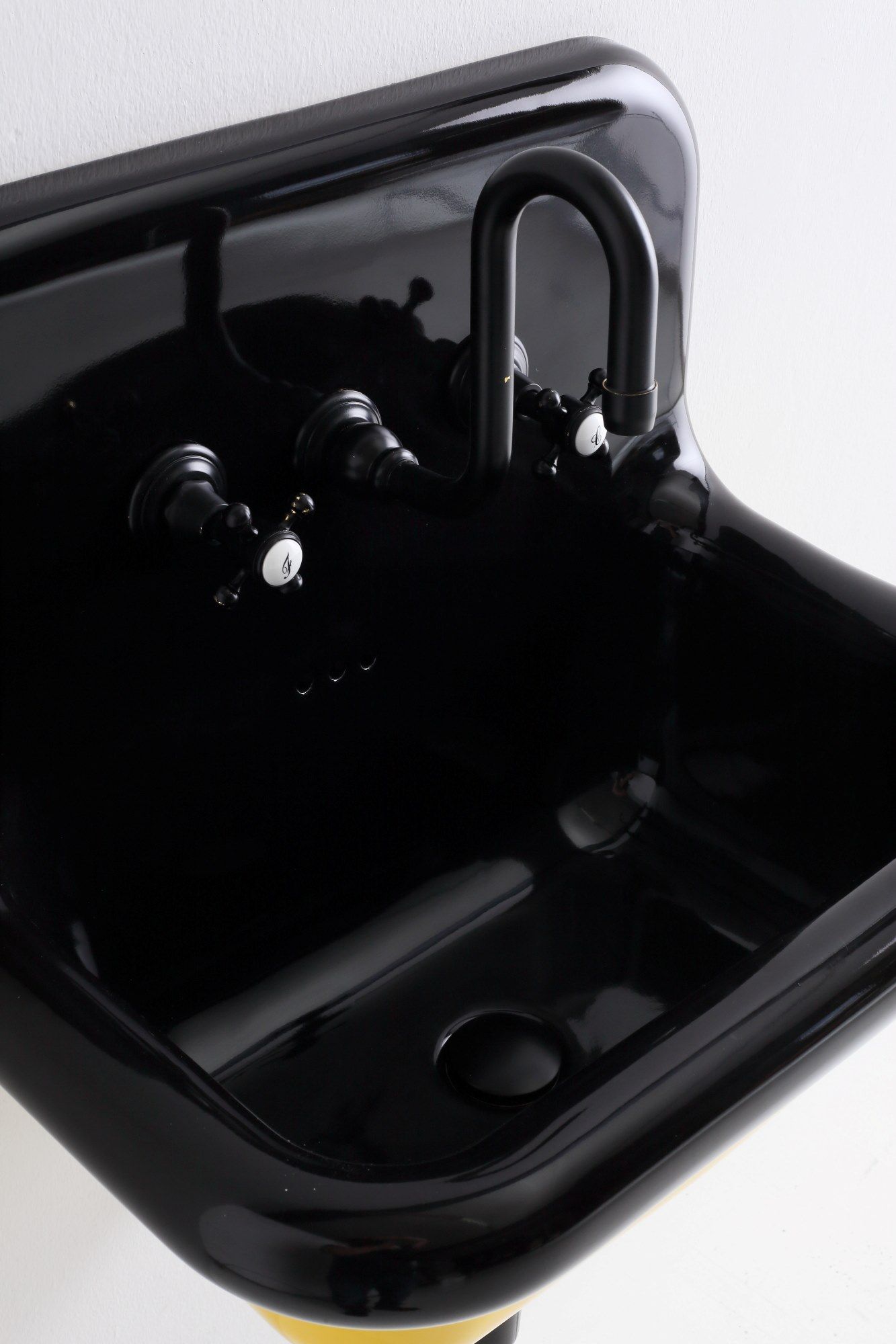 Керамическая прямоугольная подвесная раковина BLEU PROVENCE TrueColors ARCH-00114642 - Вид №10