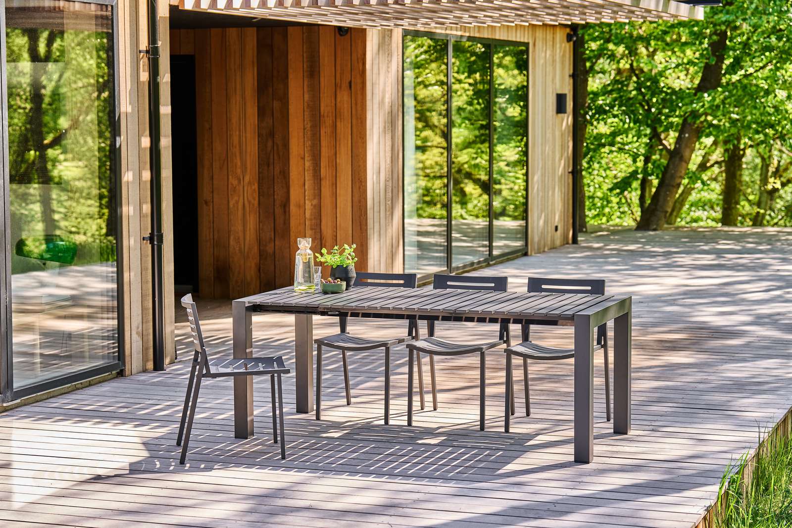 Алюминиевый выдвижной садовый стол Mindo Mindo 111 ARCH-00003824