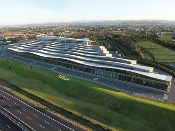 UNIFORM Сплошная фасадная система из клееного дерева Unitherm sun-id-1509954 - Вид №3