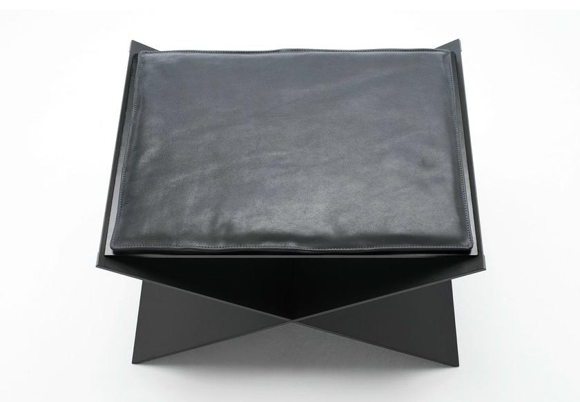 Living Divani Низкий табурет, обитый кожей sun-id-1406219 - Вид №1