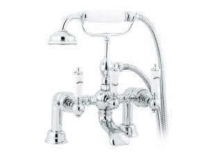 Настенный смеситель для ванны с ручным душем