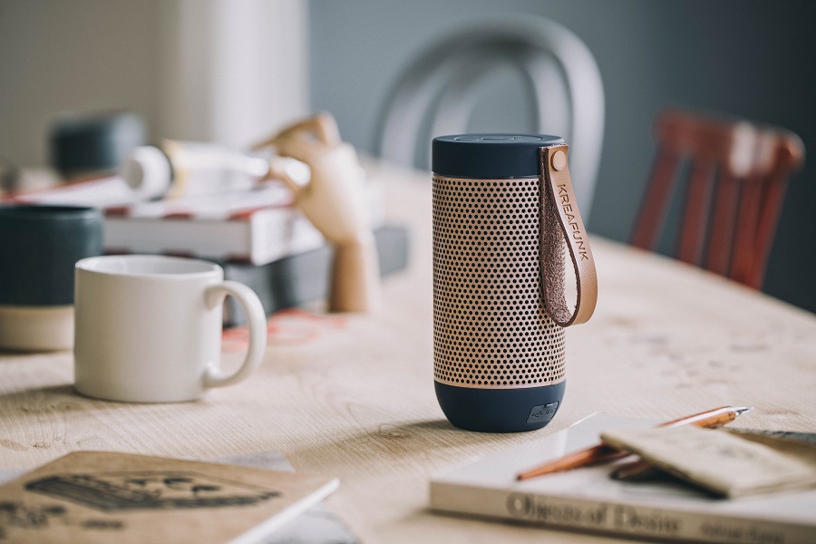 Колонка беспроводная с ремешком aFUNK, синяя с бронзой KREAFUNK KFCD06 - Вид №2