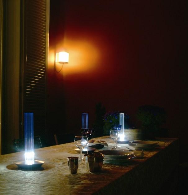 Oluce Настольная лампа Wireless pmma led sun-id-1401990 - Вид №1