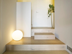 Биосовместимая трехслойная деревянная лестница