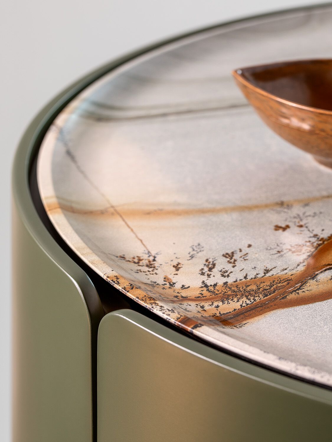 Высокий комод из ясеня с кожаной обивкой Flou Тоши ARCH-00039634 - Вид №6