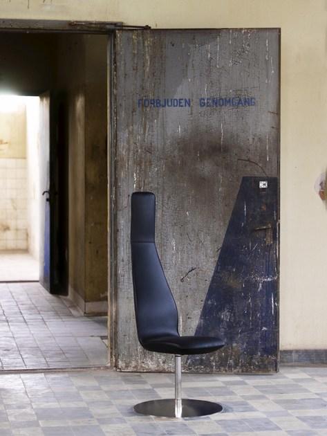 Blå Station Кожаное кресло с высокой спинкой  O542 Bla Station  - Вид №7