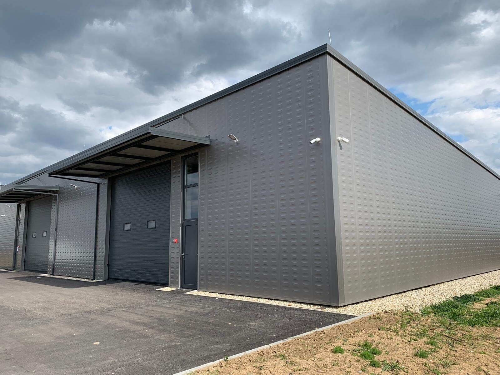 Изолированная металлическая панель для фасада ELCOM SYSTEM ТЕРМОПАРЕТЫ® ARCH-00151976 - Вид №21