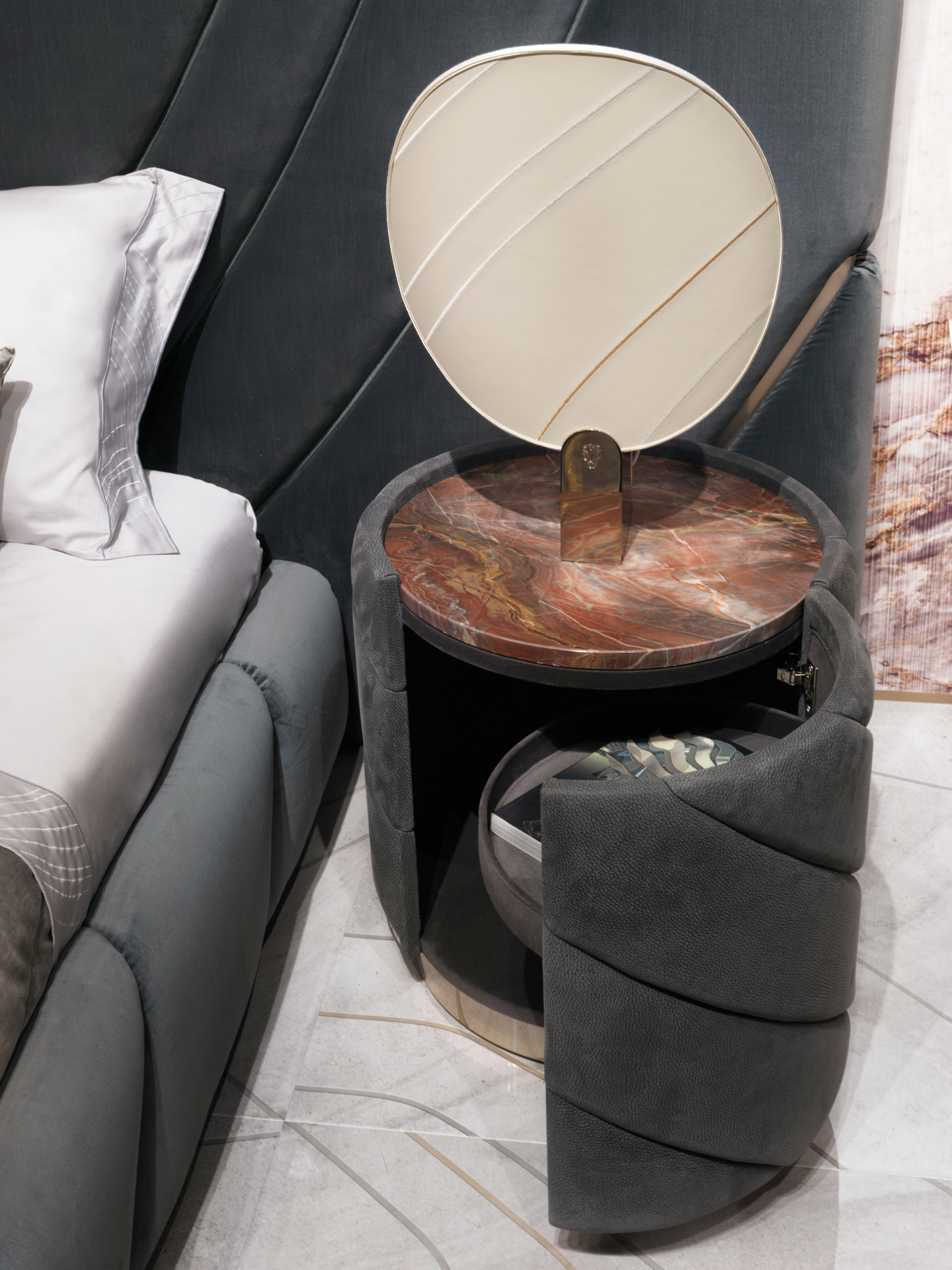 Ultrasound Прикроватный столик Visionnaire  - Вид №1