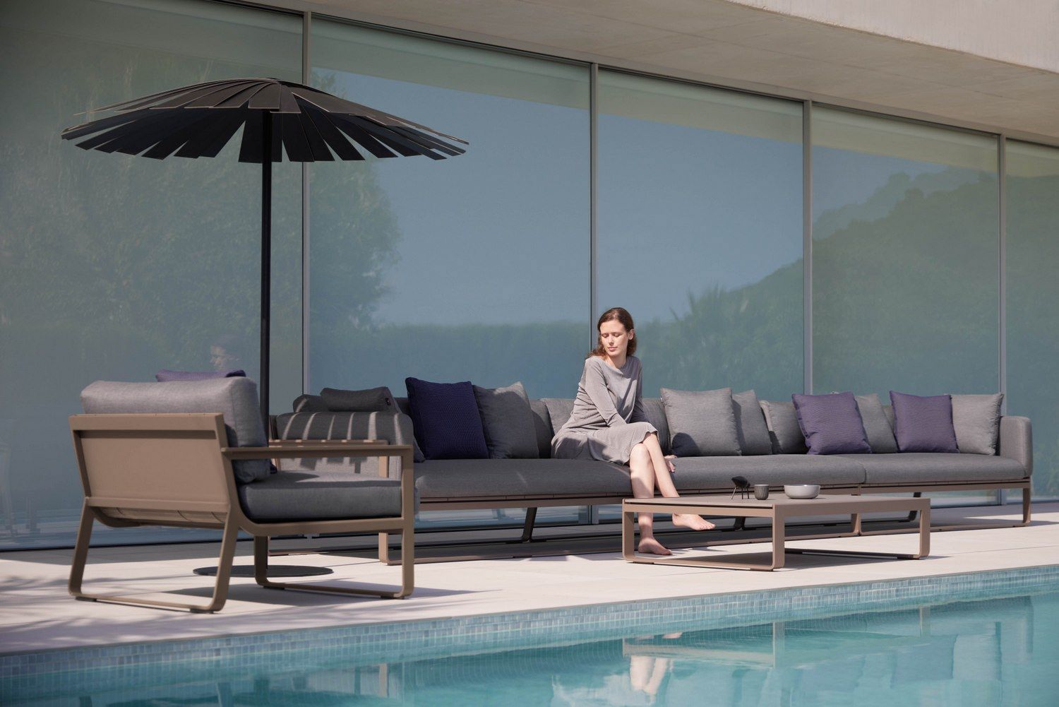 Термолаккированный алюминиевый садовый столик GANDIABLASCO ARCH-00084233 - Вид №2