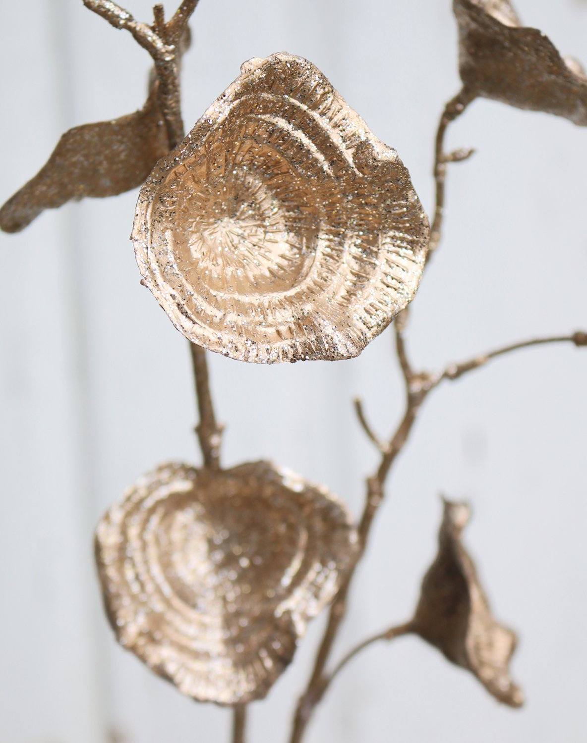 1976 394 a3 Искусственный спрей для листьев с глиттером, 53 см, шампанское-камелия H-andreas 