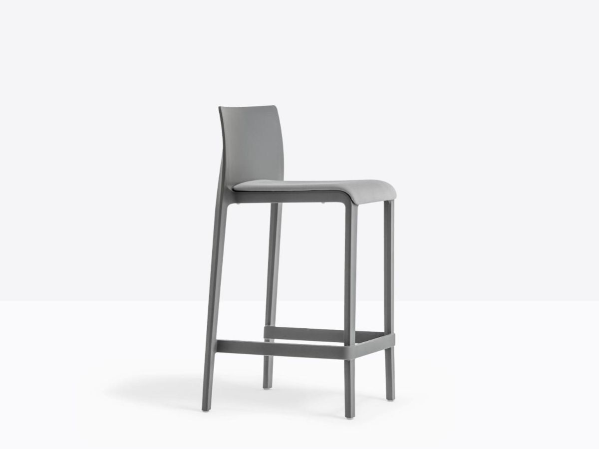 Полипропиленовый стул с мягким сиденьем Pedrali Volt ARCH-00127649 - Вид №3