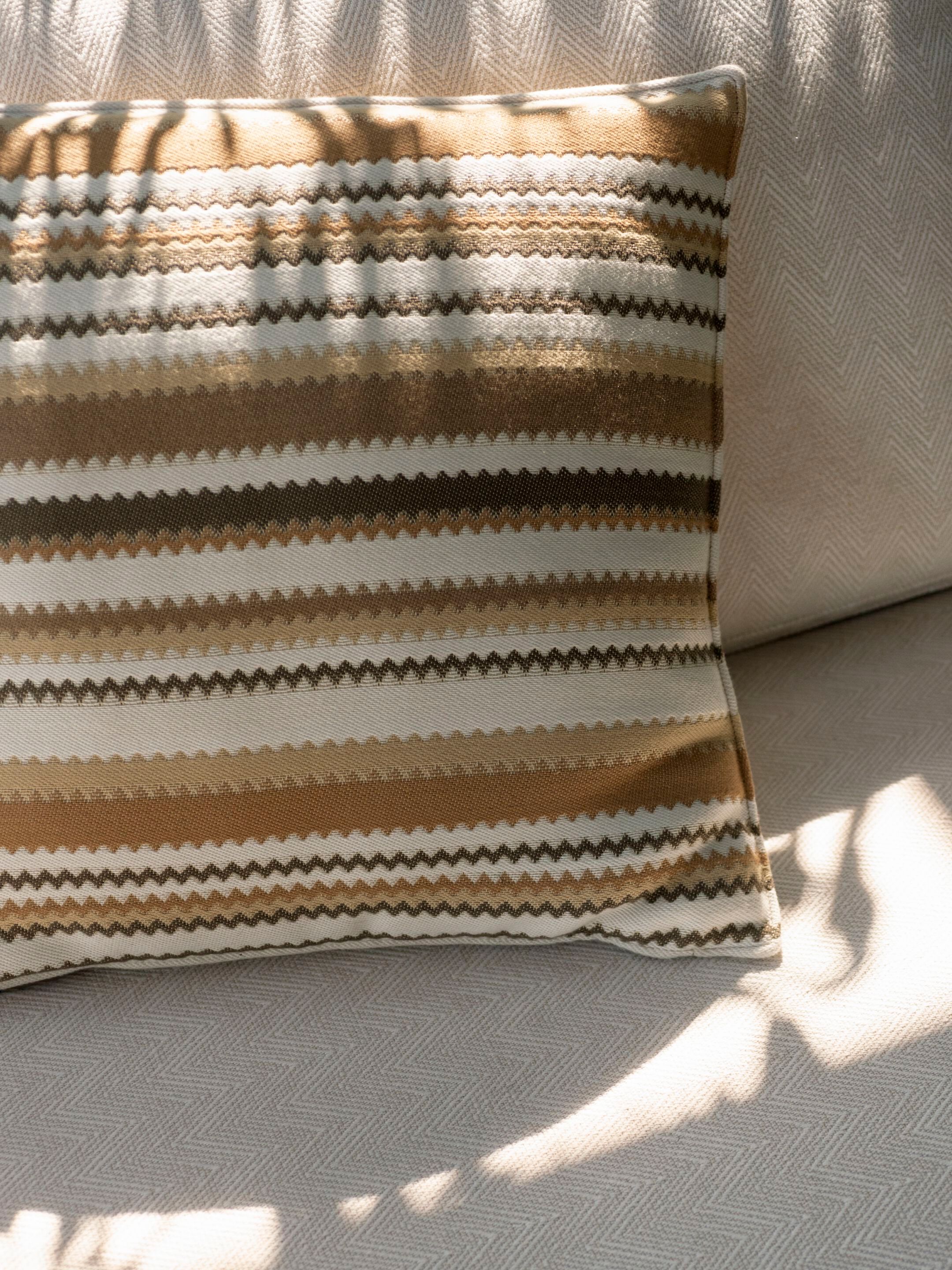 3-местный тканевый садовый диван RODA ARCH-00072237 - Вид №9