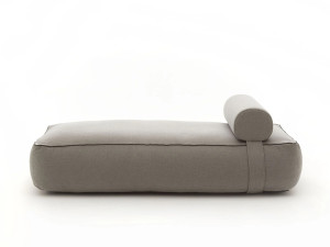 Садовая кровать для отдыха на открытом воздухе